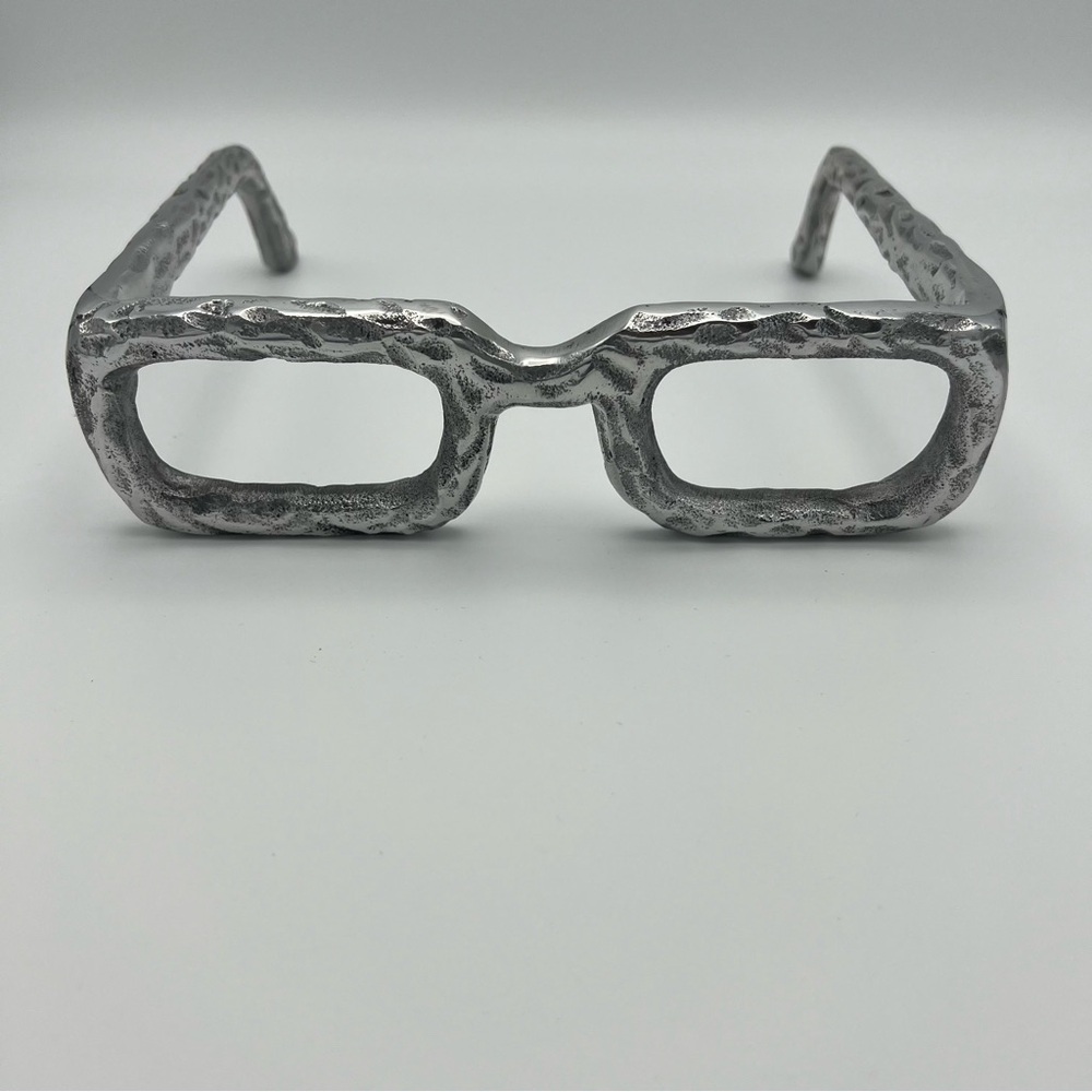Unique Textured Metal Glasses